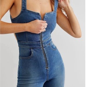 CRVY 2nd Ave One Piece